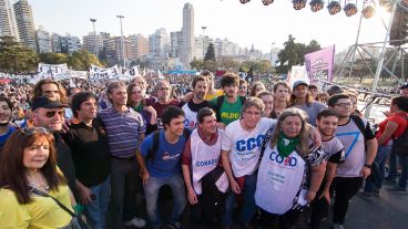 Gremios y organizaciones apoyaron la marcha.