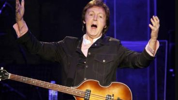 "Éramos grandes amigos y aún lo somos. Pero The Beatles fueron mejores", sentenció Paul McCartney sobre The Rolling Stones