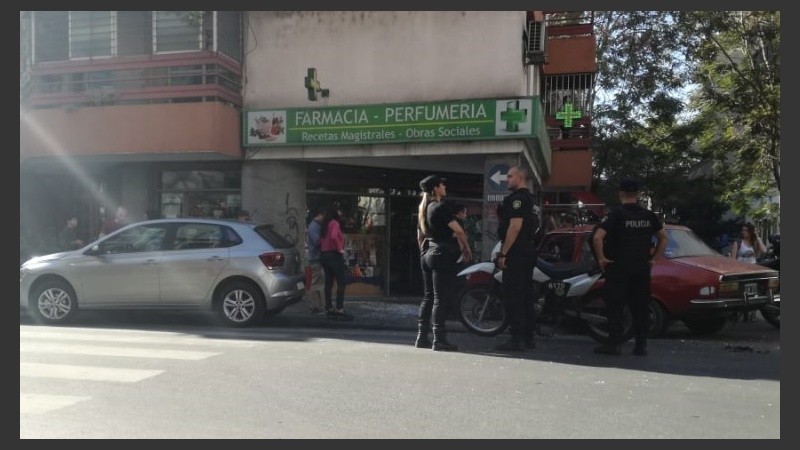 El Renault 12 tenía la derecha pero el Polo cruzó y lo embistió.