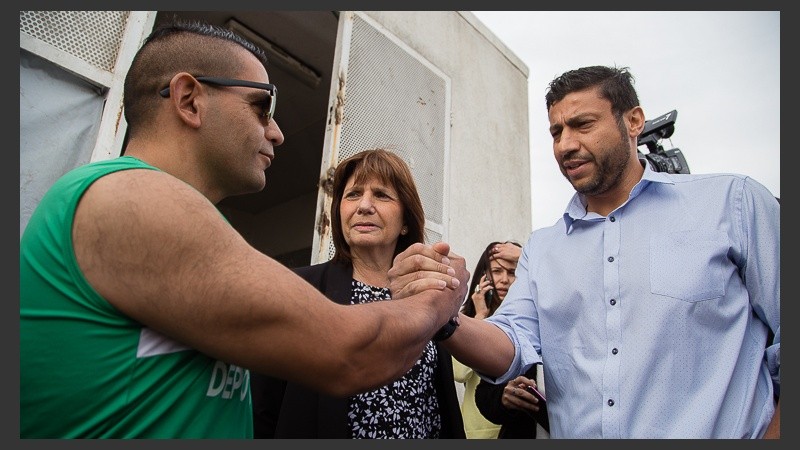 Bullrich y el concejal Chumpitaz.