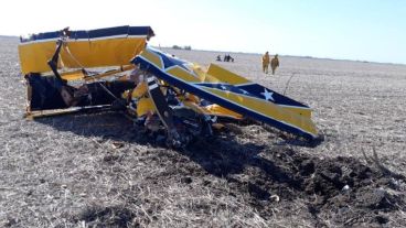 Así quedó la aeronave de Angelini tras el impacto.