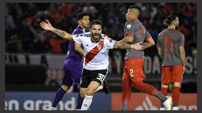 El Rojo y el Millonario jugaron en el Monumental.