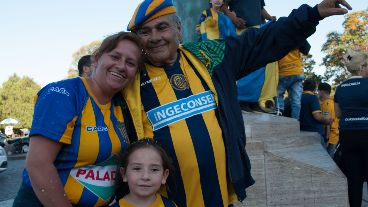 La fiesta canalla en el Monumento.