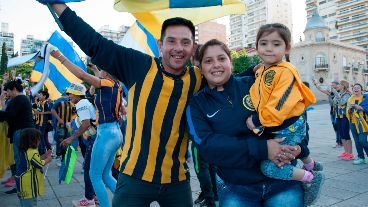 La celebración canalla en el Monumento.