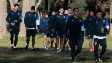 Rinaudo es clave en el mediocampo del Lobo, que aún desconoce el interés canalla.