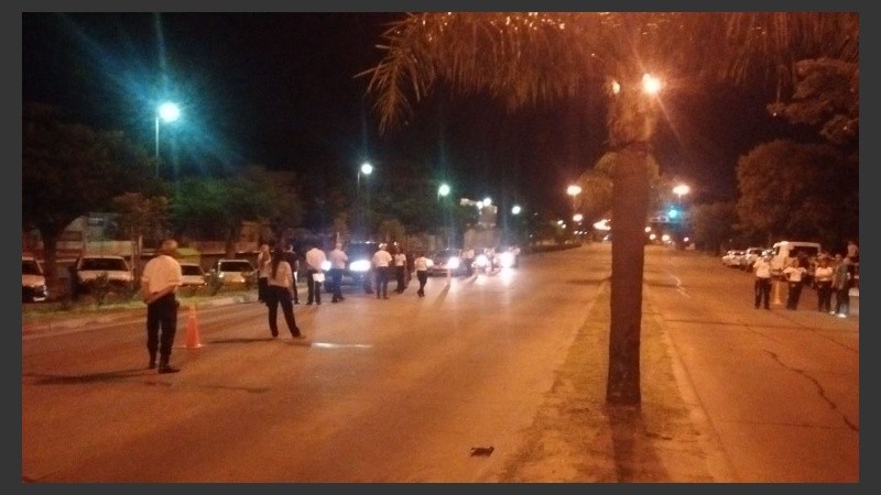 Cien agentes municipales controlaron la ciudad con policías de la U.R. II. 