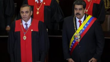 Maduro durante su visita al Tribunal Supremo de Justicia.