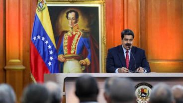 Maduro ante los periodistas, en Caracas.