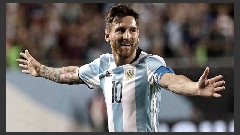 Messi retornará a la selección en un amistoso a fin de mes.