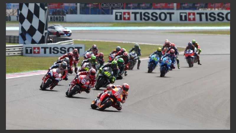 El piloto de Honda obtuvo su tercer triunfo en el trazado santiagueño.