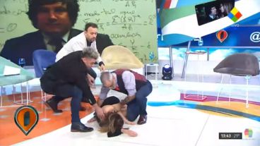 Tenso momento en el programa Intrusos.