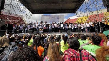 La apertura será el sábado en el Estadio Único de La Plata.