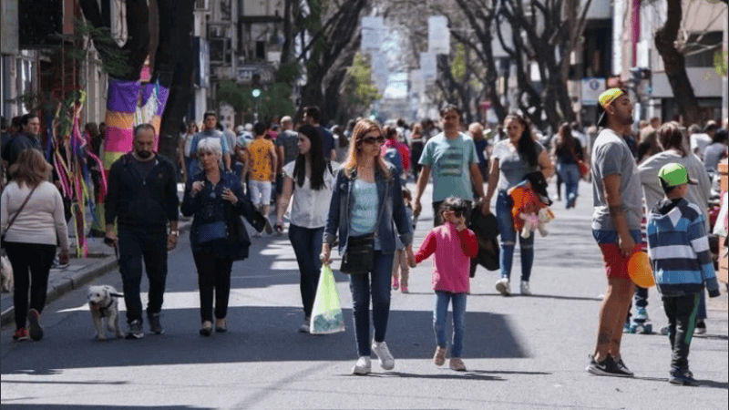 San Luis vuelve a ser peatonal. 