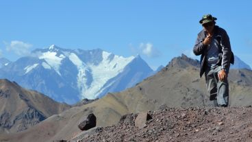 Rubén Lescano, en plena cordillera de los Andes.