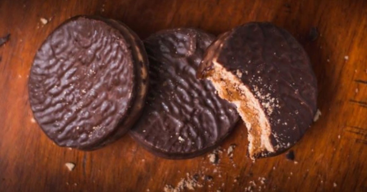 Anmat Prohibió La Comercialización De Alfajores De Chocolate Choclo En Lata Una Yerba Y Una 4727