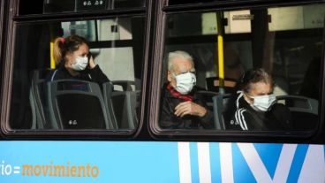 El uso del colectivo sigue bajo y las autoridades buscan no sobrecargarlo.