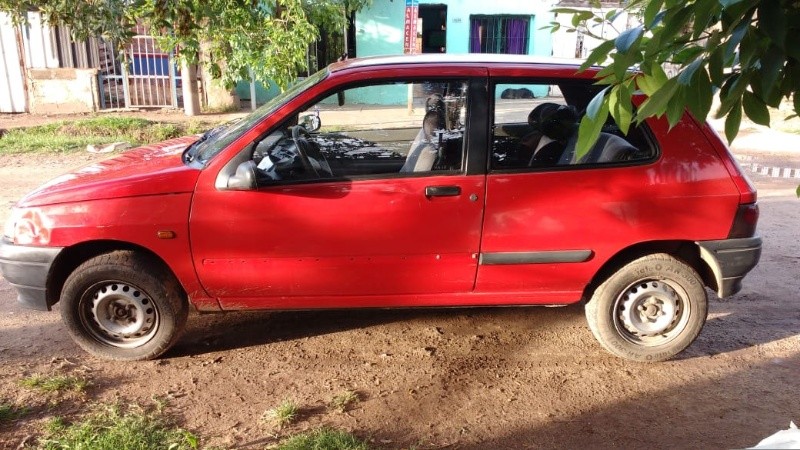 El Clio de Fernanda. 