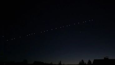 El tren de satélites se observó a simple vista.