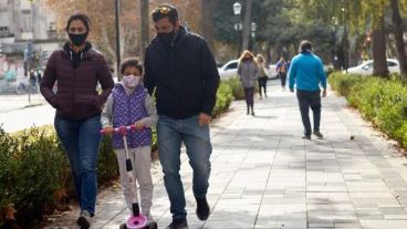 Continúan las caminatas recreativas este fin de semana largo.