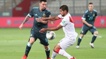 El capitán está pleno. Messi se fue conforme con el 2-0 en Lima.