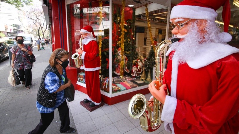 Las compras de Navidad resultaron un éxito después de un año de crisis. 