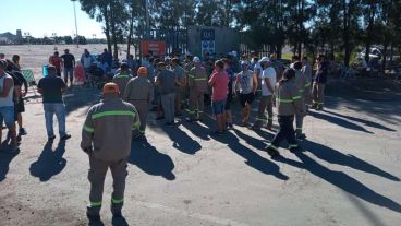 Piquete sindical en las puertas de una trader multinacional