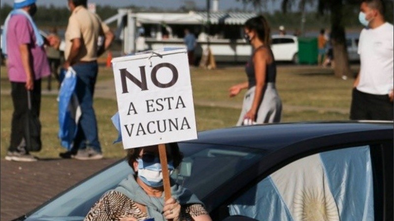 Los movimientos anti-vacunas se expresaron varias veces en Rosario. 