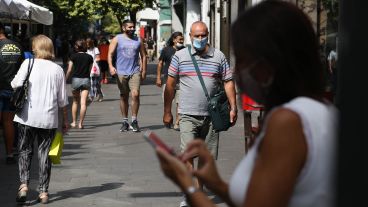 En cuanto a la campaña de vacunación, en Santa Fe ya se colocaron 173.159 primeras dosis.