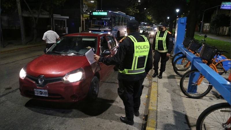 Los controles buscan frenar la circulación nocturna.