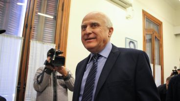 Lifschitz está internado desde el lunes de la semana pasada en un sanatorio de Rosario.