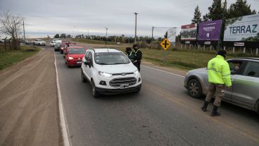 El ingreso a Funes este jueves. Santacroce anticipó controles aún más fuertes a partir de este viernes.