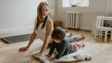 El yoga es una de las tradicionales disciplinas orientales que el mundo occidental adoptó para contribuir a la salud integral