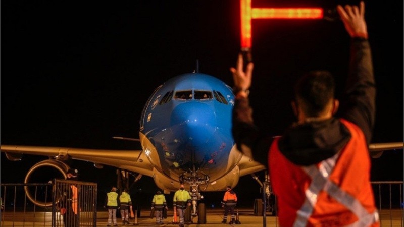 En 26 operaciones, los aviones de Aerolíneas Argentinas trajeron un total de 14.668.490 de dosis.