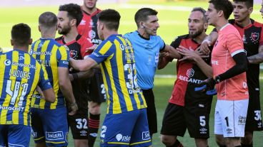 Andrés Merlos habló en A Diario tras su segundo clásico rosarino y se mostró satisfecho.