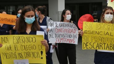 Los mensajes de los manifestantes en el Cemar este miércoles.