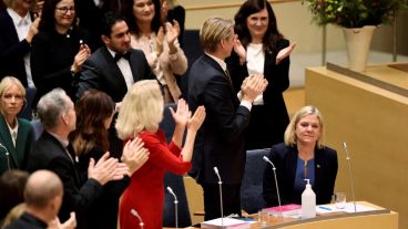 Imagen del momento en que el Parlamento eligió a Magdalena Andersson para el cargo.