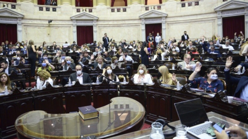 Los diputados iniciarán el martes las sesiones extraordinarias.