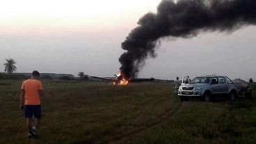 El piloto logró salir ileso.