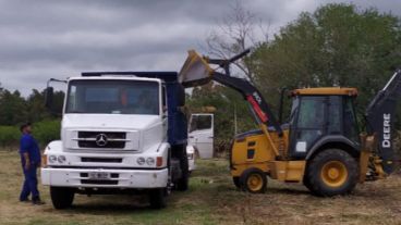 El terreno está ubicado sobre la colectora de Av. de Circunvalación 25 de Mayo.