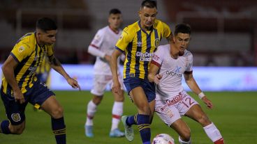 Central volvió a jugar mal y perdió como visitante ante Huracán.