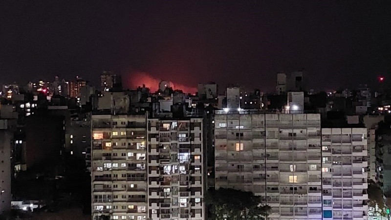 Recomiendan no exponerse al aire libre ante la presencia de humo.