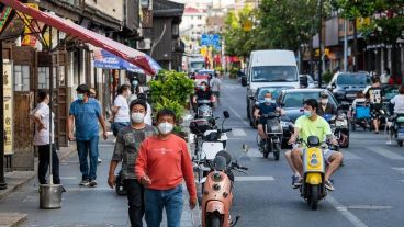 Las 320.000 personas que viven en la ciudad tienen prohibido salir.