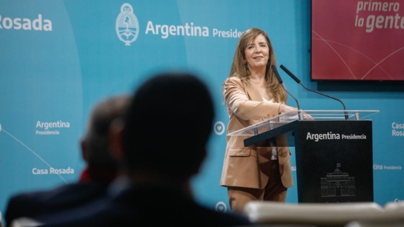 La conferencia de prensa de la portavoz de la Presidencia, Gabriela Cerruti.