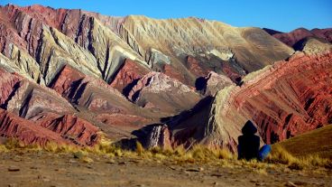 Una de las grandes maravillas es la Serranía del Hornocal, también conocido como el "cerro de los 14 colores"