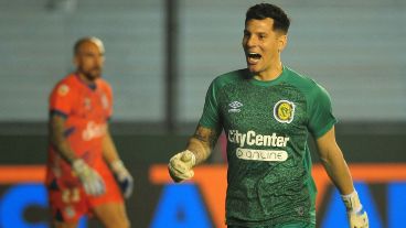 El arquero es el goleador del equipo con 3 goles.