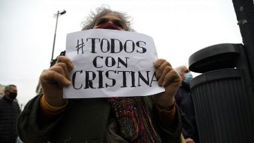 Se renueva el eslógan #TodosConCristina.