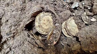 Casi todas las monedas descubiertas eran inglesas, aunque también había una moneda de Brasil.