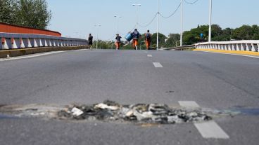 El conflicto de los trabajadores del puerto se endurece