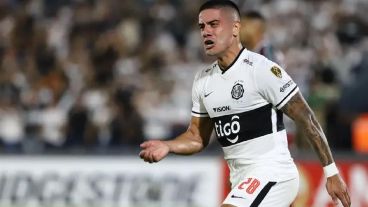 Recalde se despidió de Olimpia de Paraguay y su futuro podría estar en Newell's.