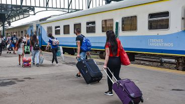 Los boletos del tren aumentaron casi 60 por ciento respecto de la prepandemia.